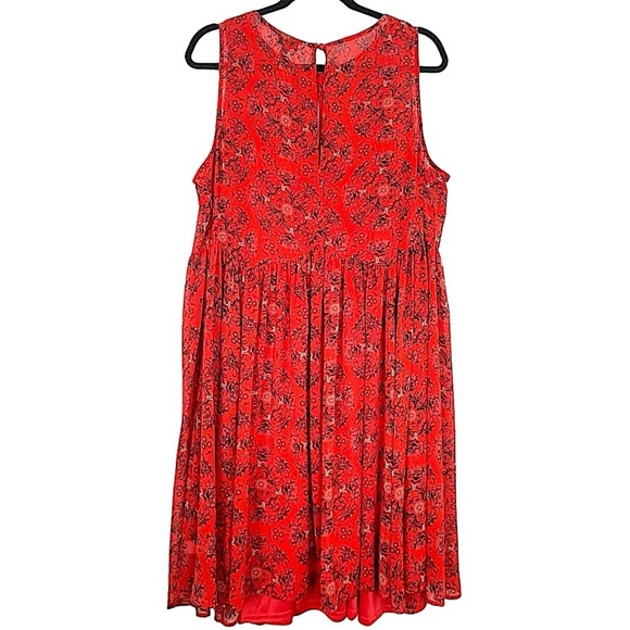 Torrid Red & Navy Semi Sheer Floral Sleeveless Mini Dress With Ruched Detail 2 - Picture 5 of 12